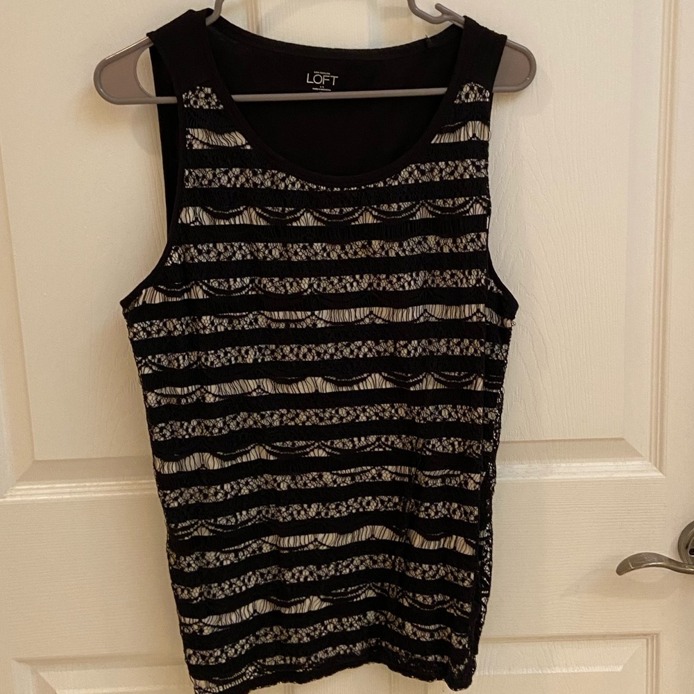 Loft lace / striped tank top